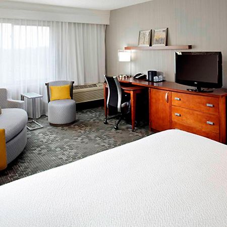 Courtyard By Marriott Akron Stow מראה חיצוני תמונה