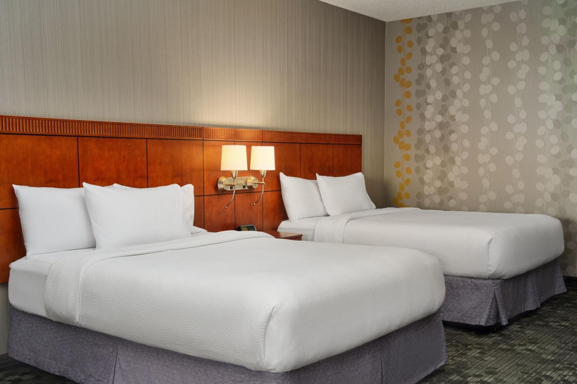 Courtyard By Marriott Akron Stow מראה חיצוני תמונה