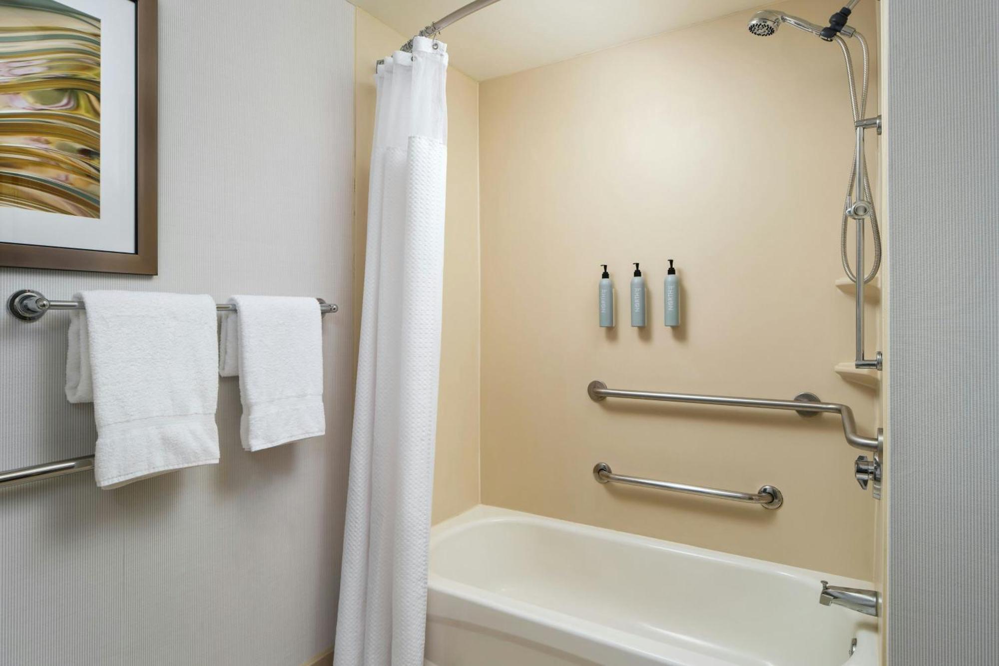 Courtyard By Marriott Akron Stow מראה חיצוני תמונה